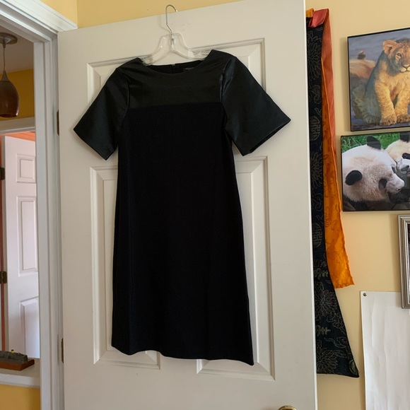 Ann Taylor faux leather ponte short sleeve dress - Picture 1 of 7